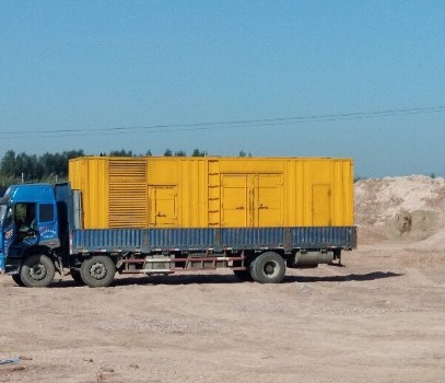 文县海拔3000m以上地区的变压器外绝缘距离应如何确定？