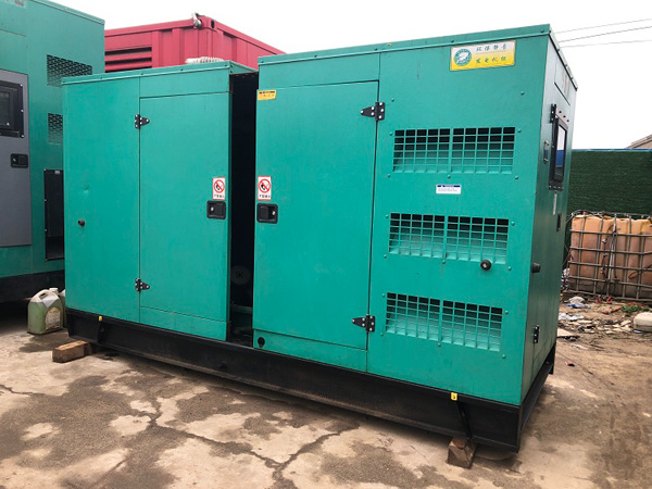 文县怎样合理控制磷酸铁锂蓄电池的充放电倍率以延长其使用寿命？